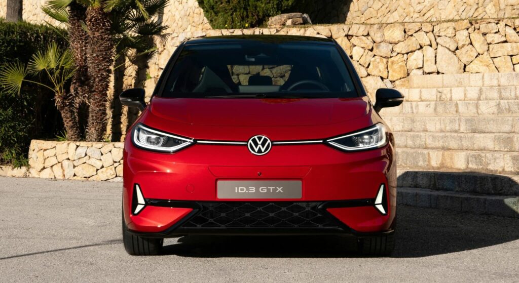 Volkswagen изменит батареи своих электромобилей на снижение цен 1 id3-gtx-2-scaled.jpg