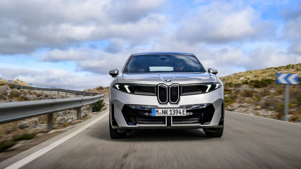 bmw-ix3-13.jpg