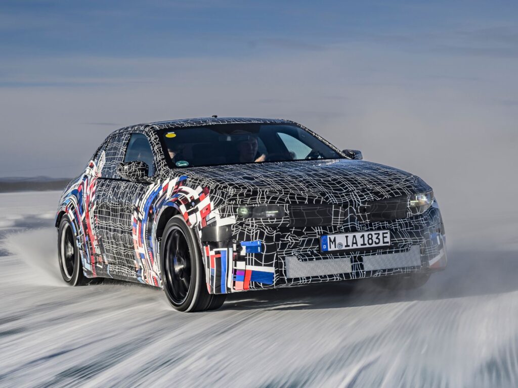 вот и первые официальные подтверждения! 1 bmw-m3-electrique-2027-informations-techniques.jpg