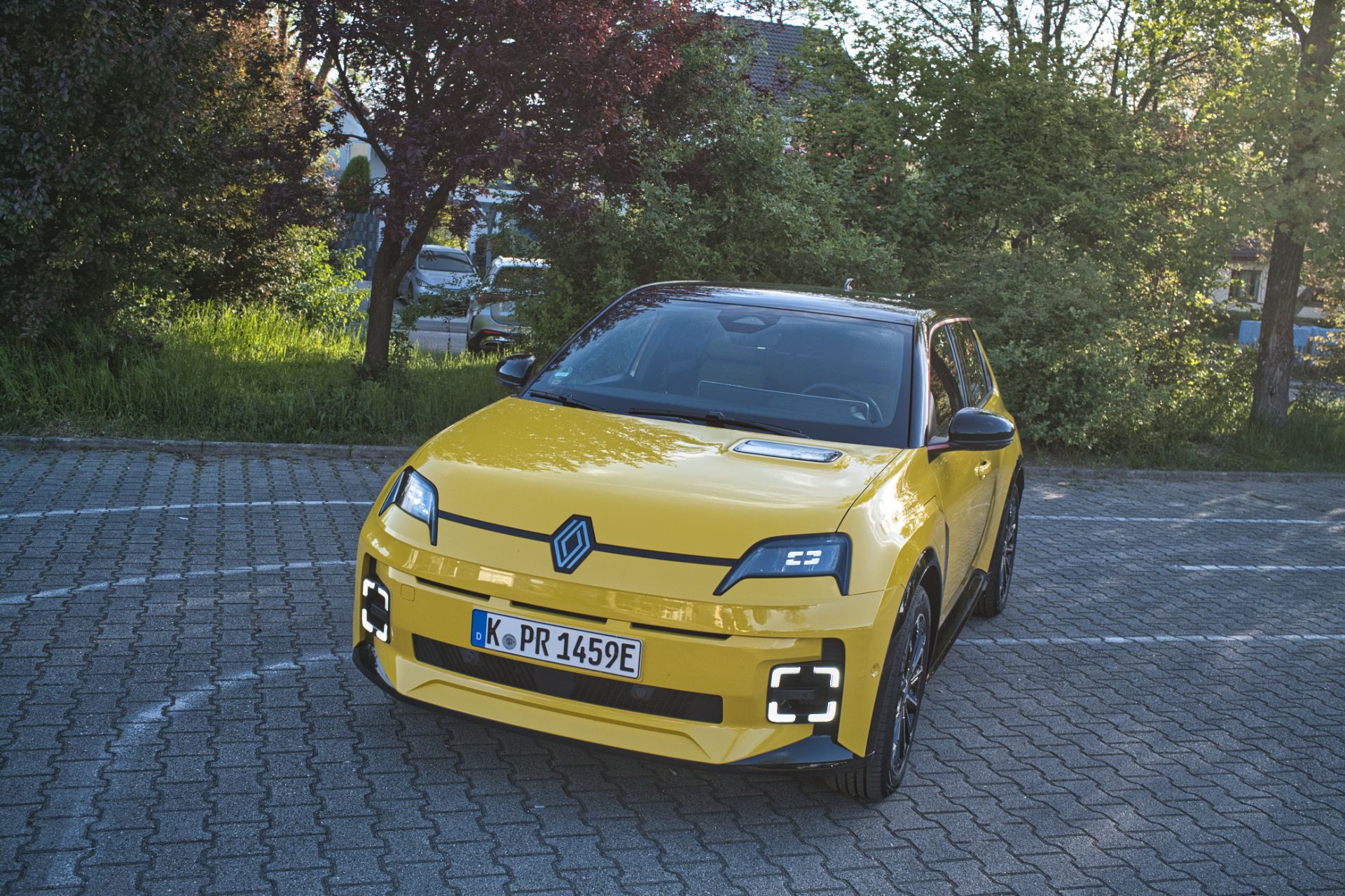 Больше, чем просто ностальгические чувства 2 Renault 5 E Tech elektrisch Review Fahrbericht 17
