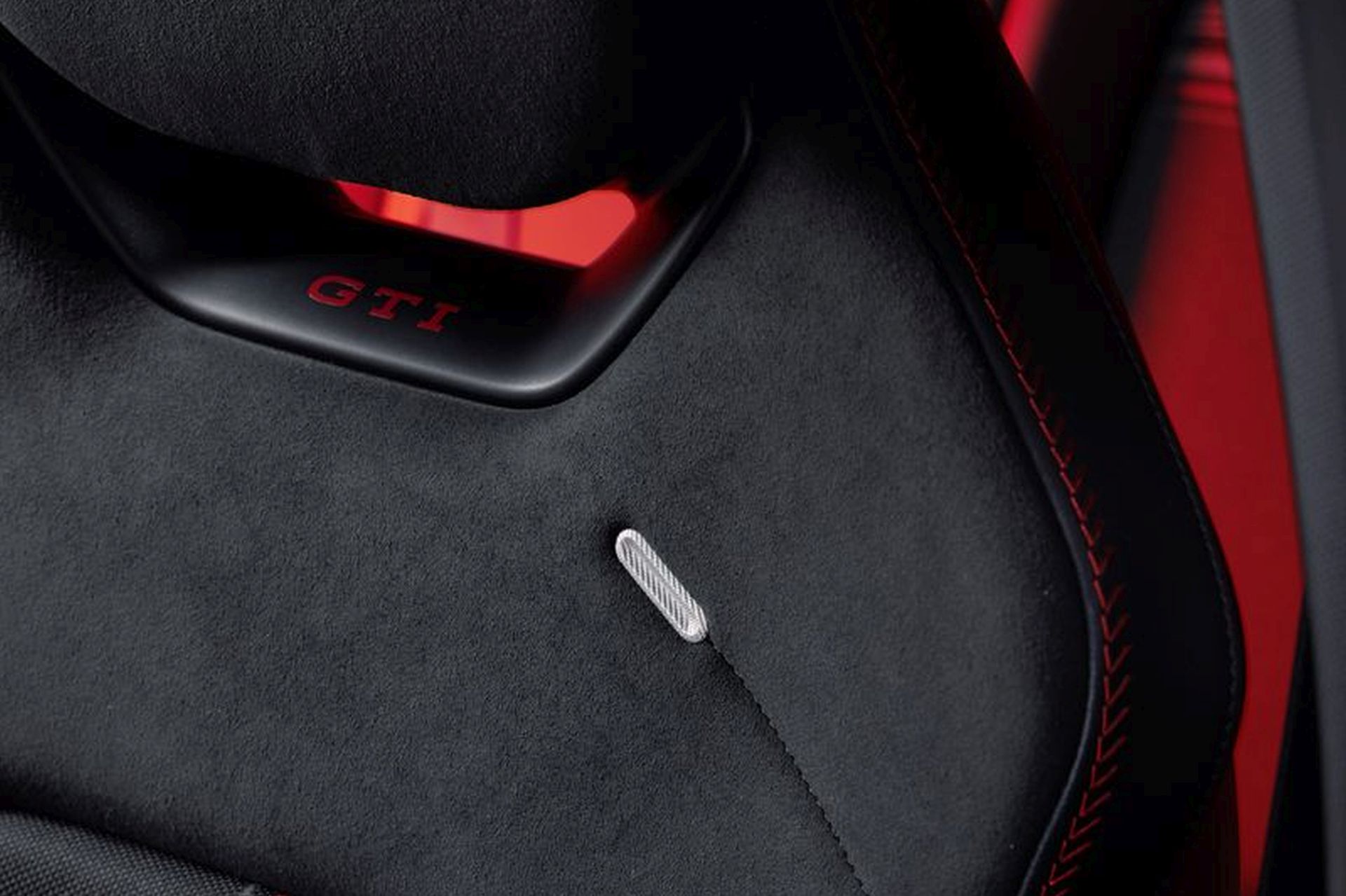 На что способен первый электрический GTI? 6 VW ID. Polo GTI 2