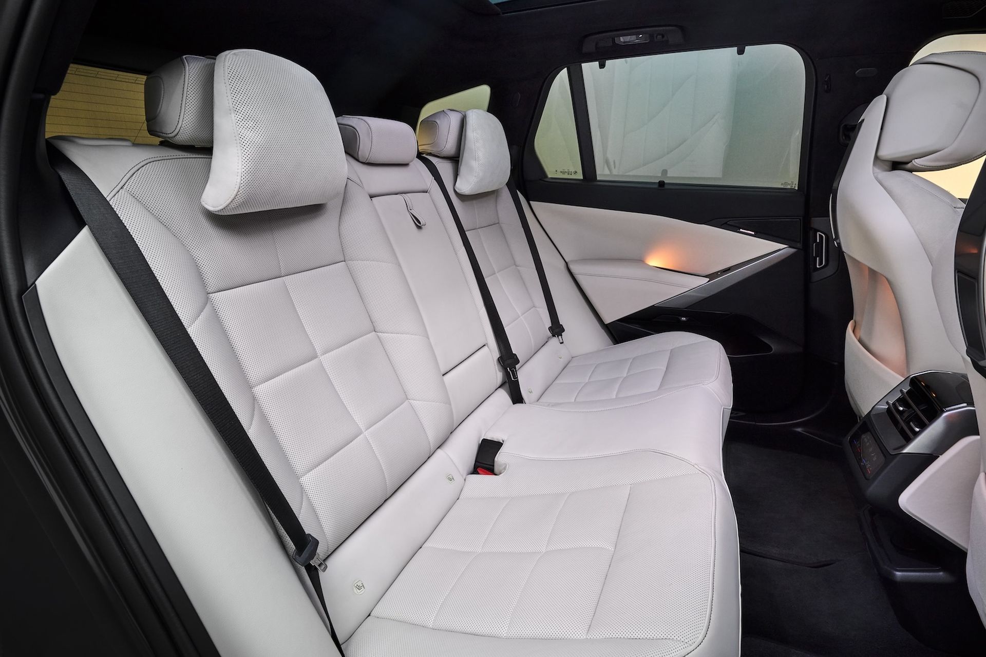 BMW X5 2027 17