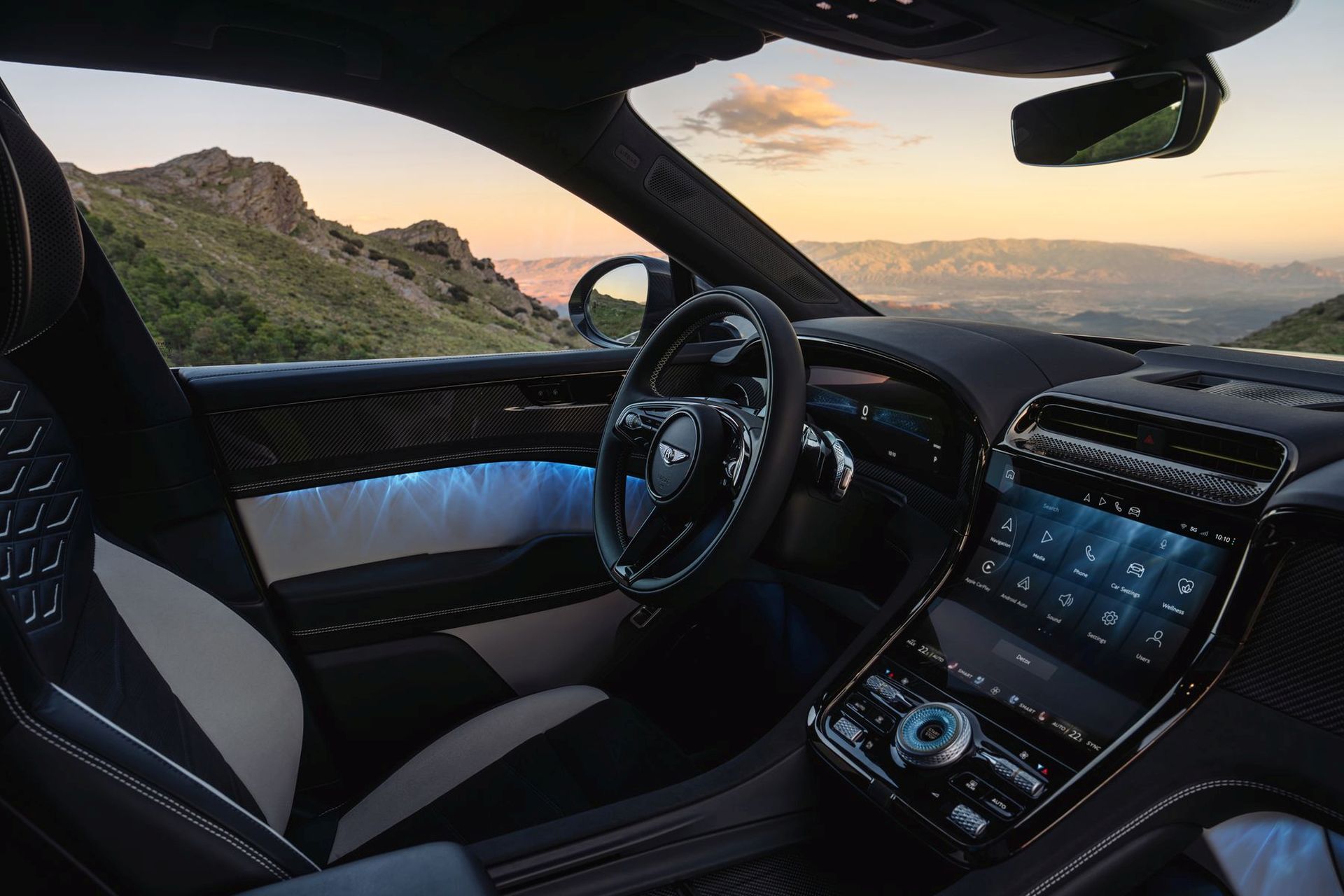 Bentley Torcal: электрический, но тоже типичный Bentley. 4 Bentley Torcal Premiere Vorstellung 1