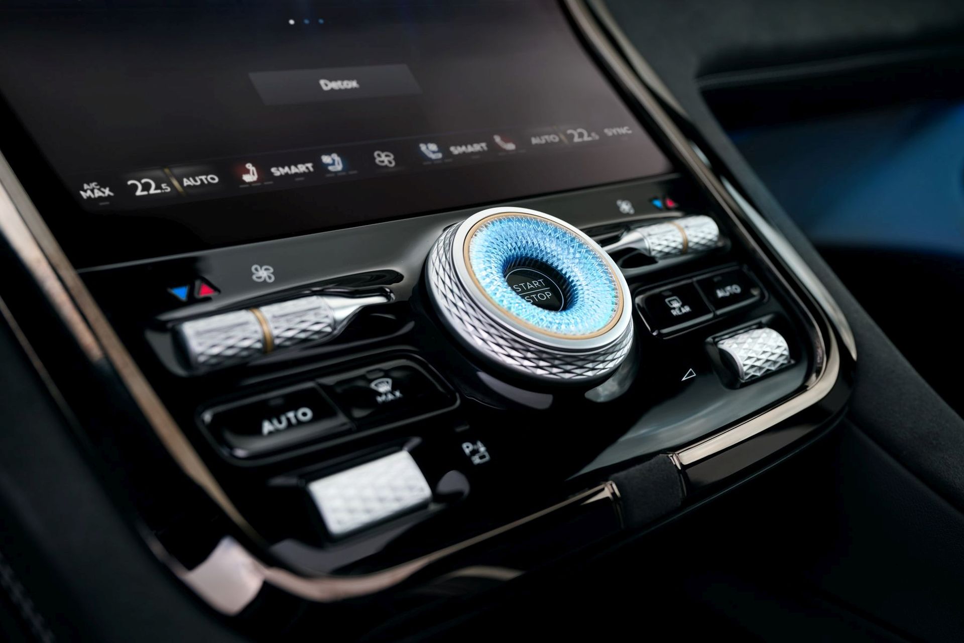 Bentley Torcal: электрический, но тоже типичный Bentley. 5 Bentley Torcal Premiere Vorstellung 5