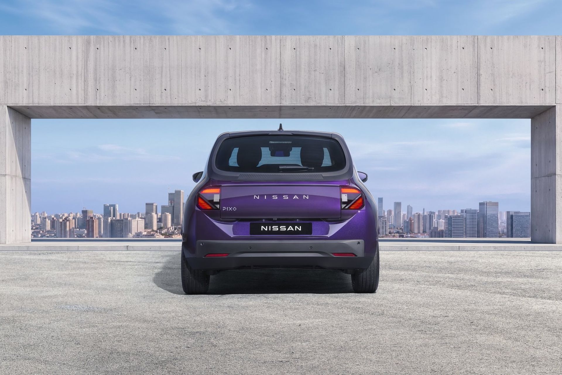 Nissan Pixo: маленький электромобиль с технологией Twingo от 20 000 евро 3 Nissan Pixo 2027 3
