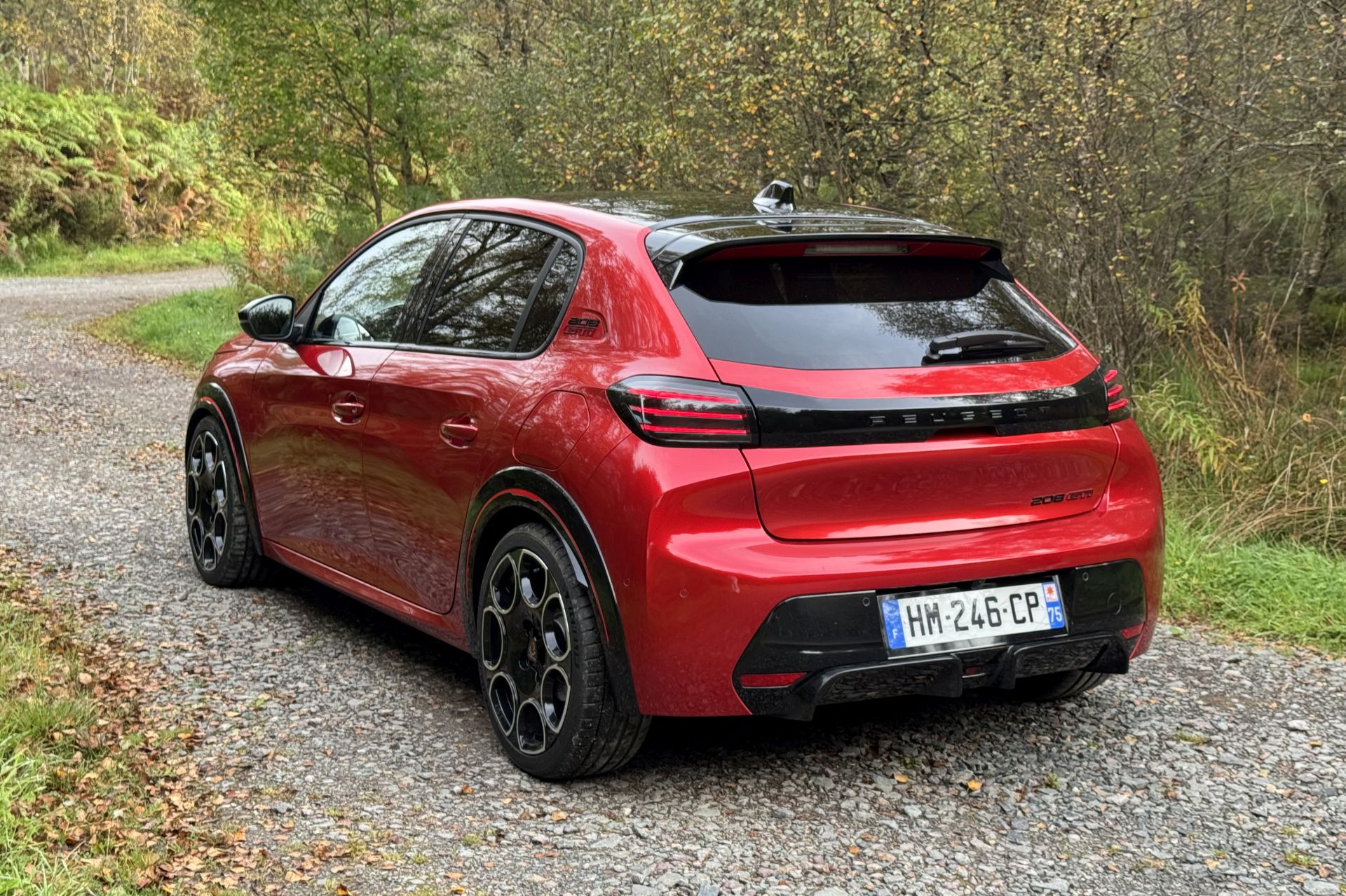 Peugeot E-208 GTi: электрический грабитель углов с гордой ценой 3 Peugeot E 208 GTi Fahrbericht Erfahrungen 11