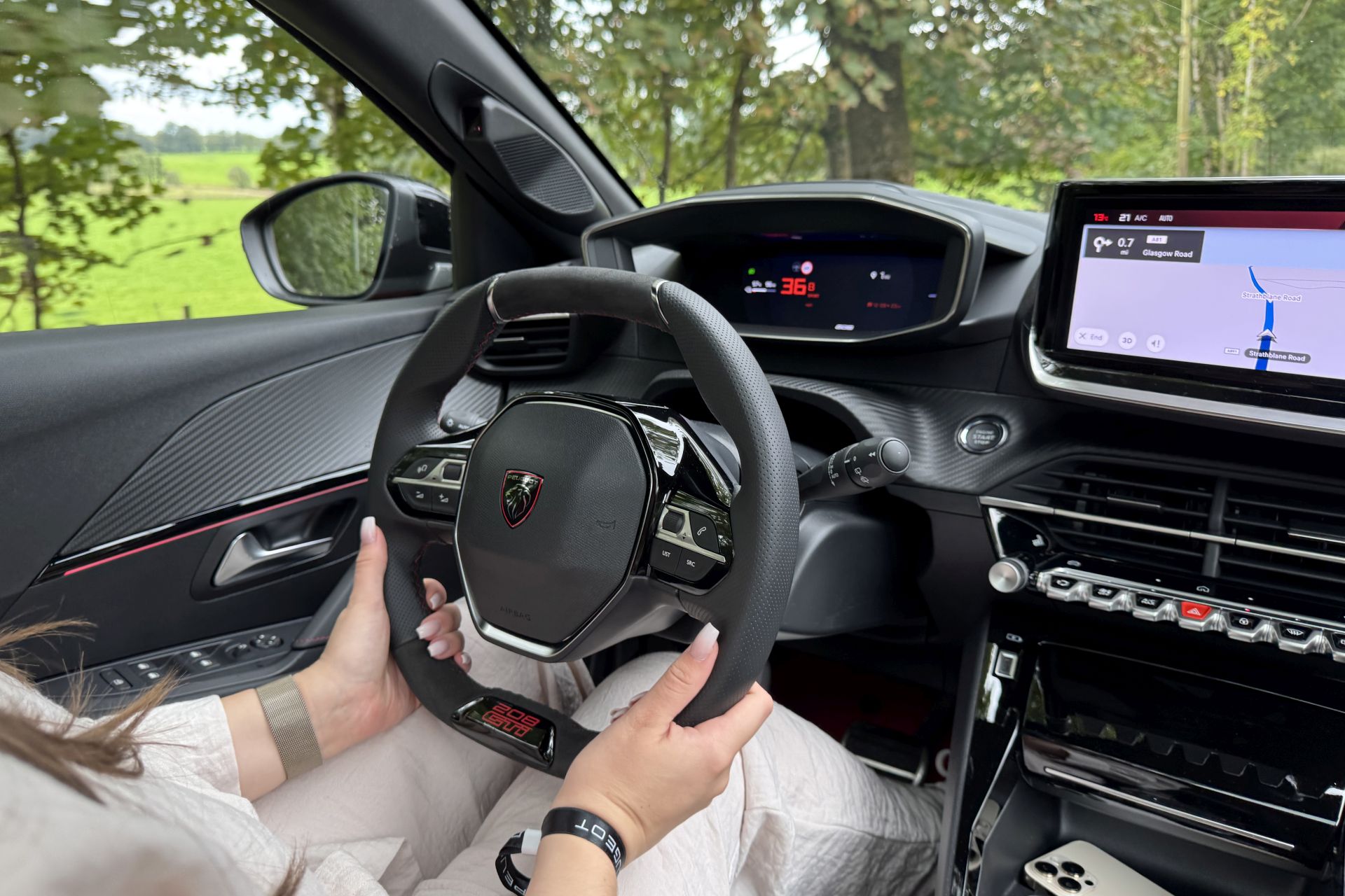 Peugeot E-208 GTi: электрический грабитель углов с гордой ценой 6 Peugeot E 208 GTi Fahrbericht Erfahrungen 3
