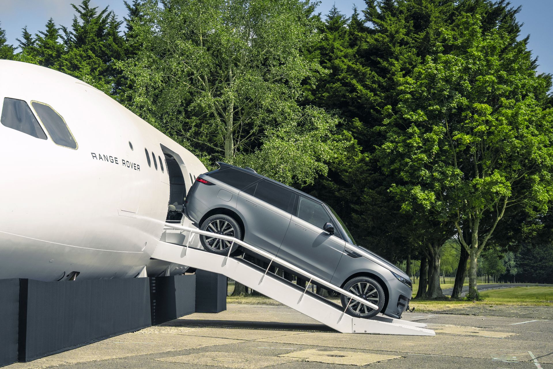 Range Rover Sport Electric Eindruecke Hintergrund 9