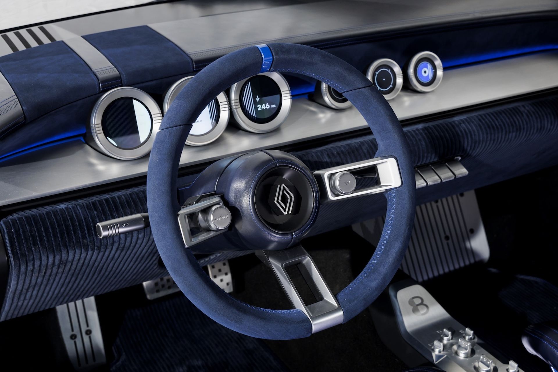 Концепт Renault 8 Gordini: возрождение иконы? 5 Renault 8 Gordini Concept 5