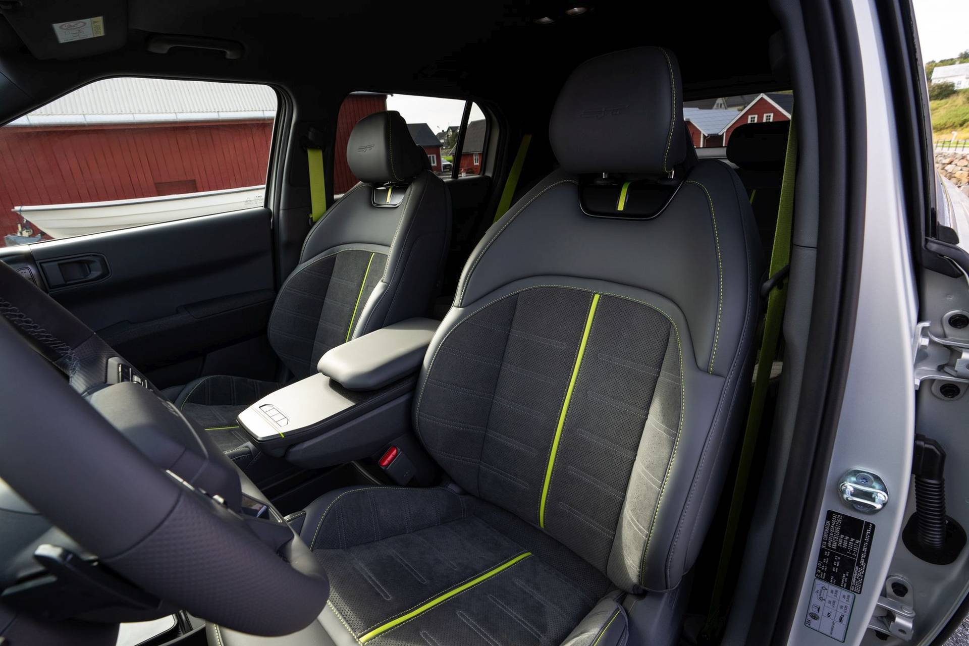 Kia EV3 GT в тесте: более маневренный, чем более крупный EV4 GT 6 Kia EV3 GT 8